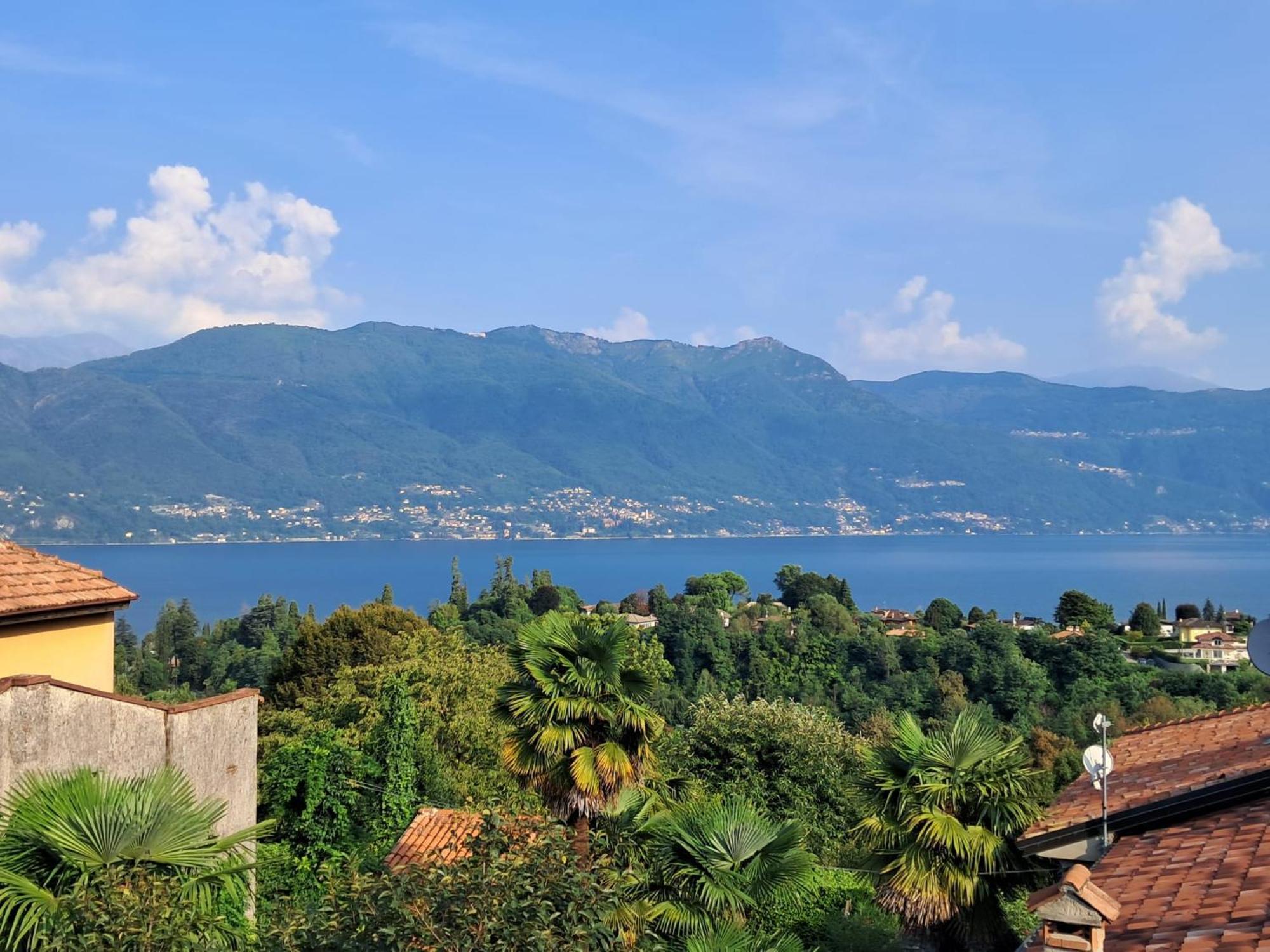 مبيت وإفطار Castelveccana Nonna Anita المظهر الخارجي الصورة